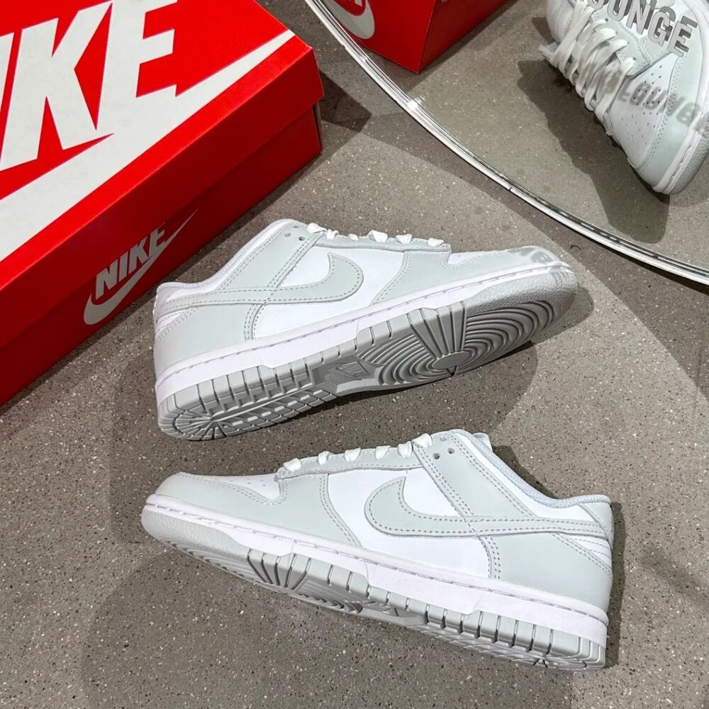 Nike Dunk Low " Grey Fog "  DD1391-103 - Picture 17 of 17